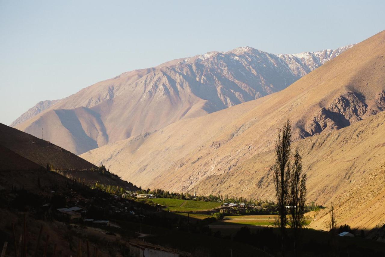 Milodge Elqui Domos Pisco Elqui Bagian luar foto